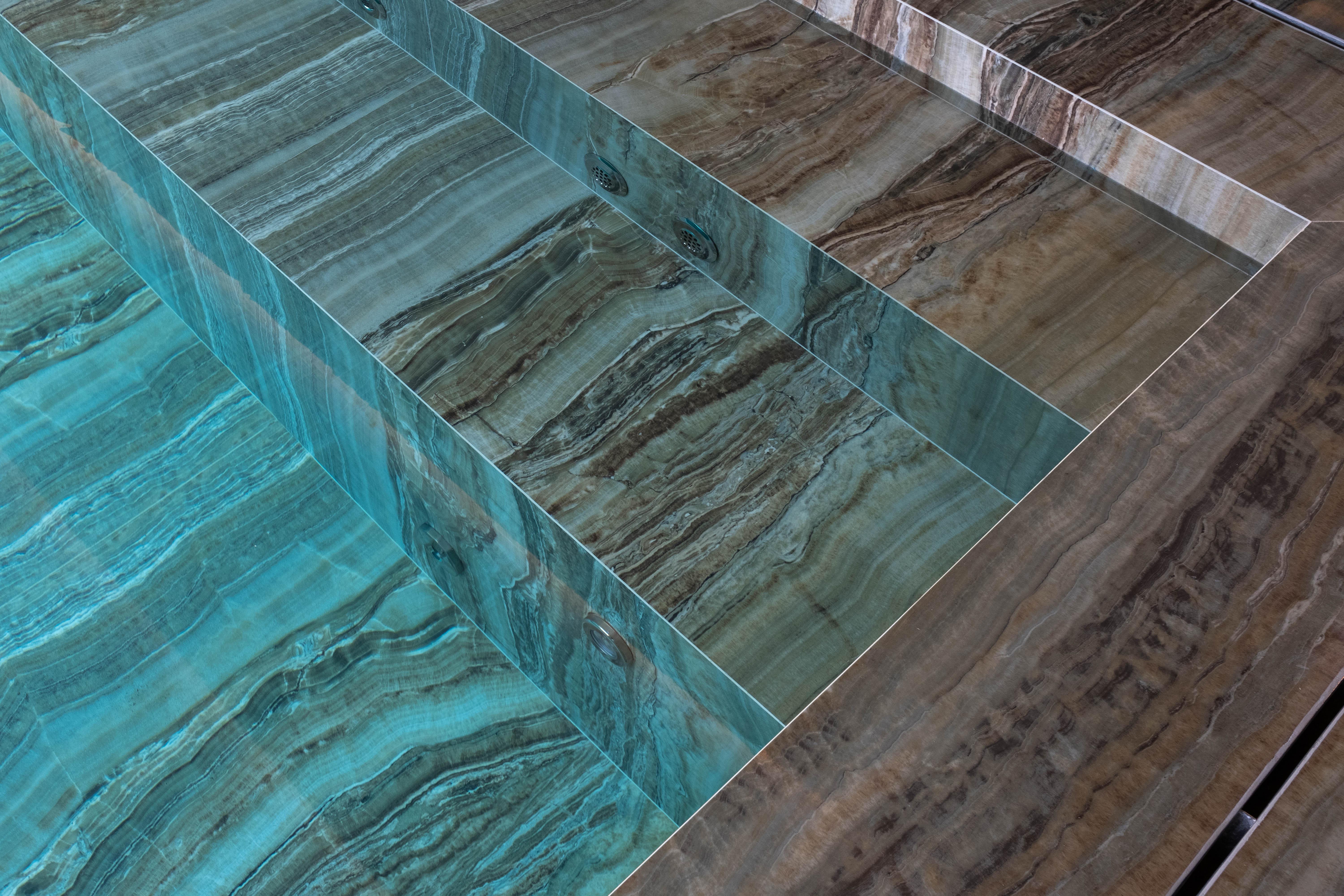 Vila Foz Hotel & Spa - Member Of Design Hotels Porto Eksteriør bilde A glass staircase