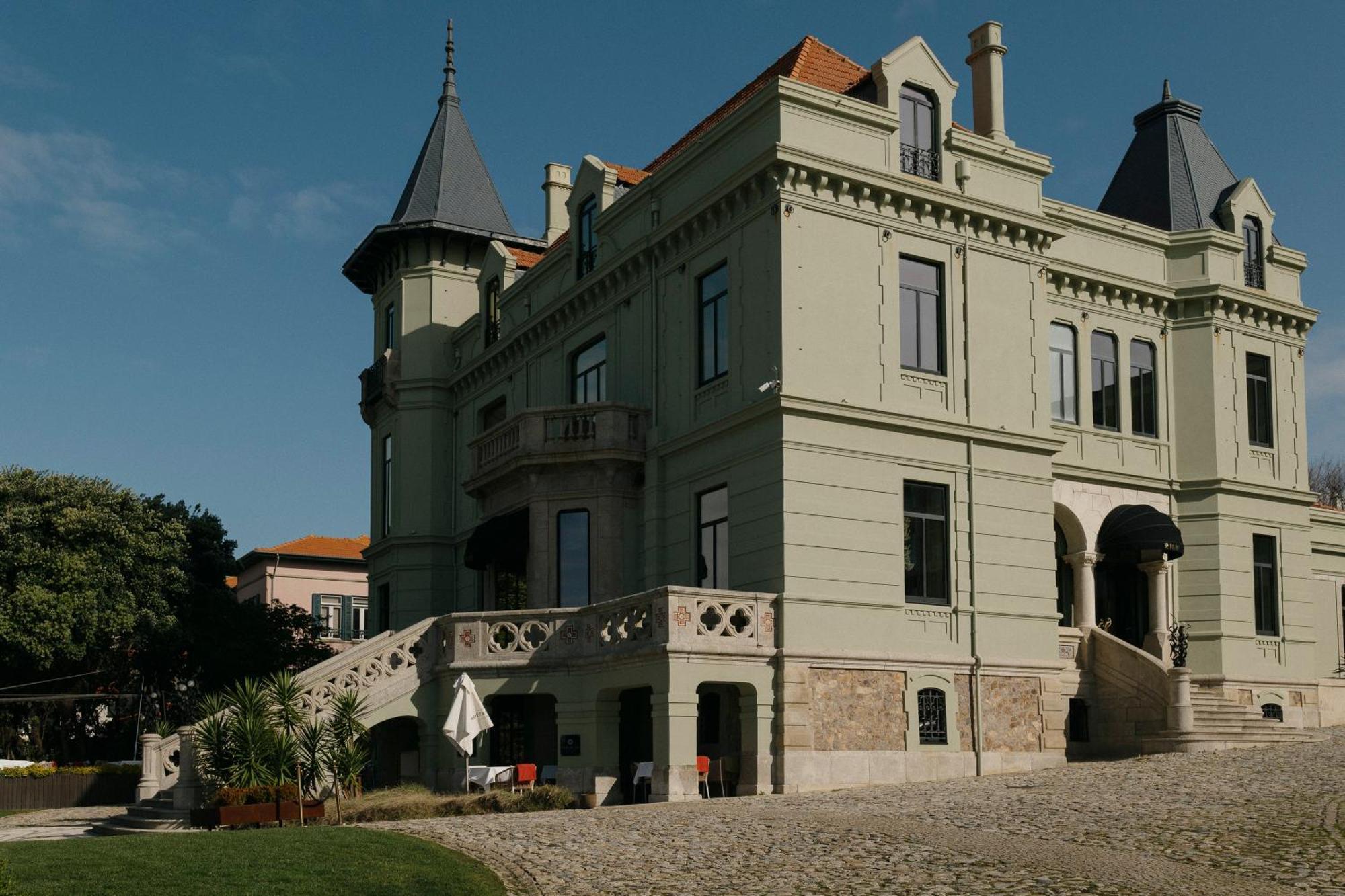 Vila Foz Hotel & Spa - Member Of Design Hotels Porto Eksteriør bilde The Château de la Bégude